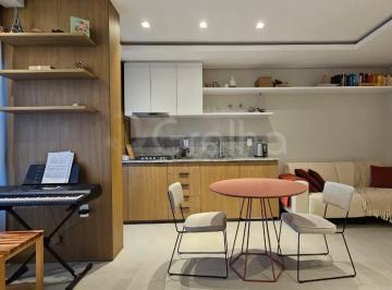 1 · Estúdio de 30 m² Na Trindade