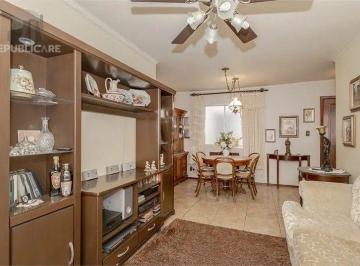 Apartamento · 63m² · 2 Quartos · 1 Vaga · Apartamento 2 Dorm. E 1 Vaga, Amplo E Conservado