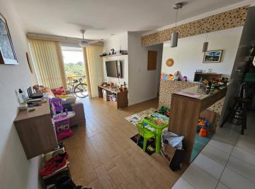 Apartamento de 2 quartos, Camaçari · Apartamento Com Varanda, 2/4 E Uma Suíte Á Venda Em Abrantes.