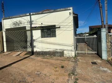 Foto 01 · Casa À Venda Em Uberlândia - Mg, Bairro Martins: 3 Quartos, 1 Sala, 1 Vaga Na Garagem! Venha Conferir!