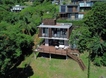 Casa · 99m² · 2 Quartos · 4 Vagas · Casa de Alto Padrão Em Garopaba Na Ferrugem
