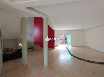 Casa · 290m² · 3 Quartos · 4 Vagas · Casa Com 3 Quartos Sendo 1 Suíte Disponível Para Venda No Bairro Tubalina Em Uberlândia - Mg