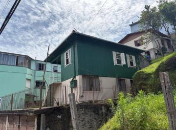 Casa · 306m² · 3 Quartos · 2 Vagas · Duas Casas No Bairro Petrópolis E Com Terreno Com 306 m²