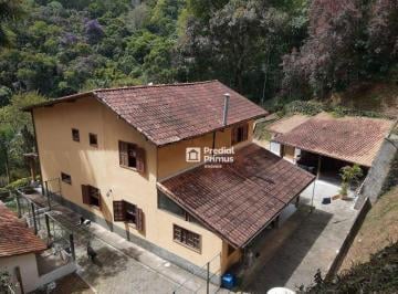 Casa · 220m² · 3 Quartos · 5 Vagas · Casa Em Córrego d'Antas, Nova Friburgo/rj de 220 m² 3 Quartos À Venda por R$800.000