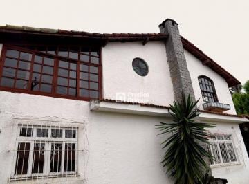 Casa · 302m² · 6 Quartos · 2 Vagas · Casa Em Braunes, Nova Friburgo/rj de 302 m² 6 Quartos À Venda por R$1.300.000