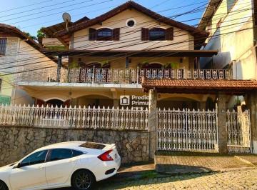 Casa · 328m² · 6 Quartos · Casa Em Chácara Paraíso, Nova Friburgo/rj de 328 m² 6 Quartos À Venda por R$980.000