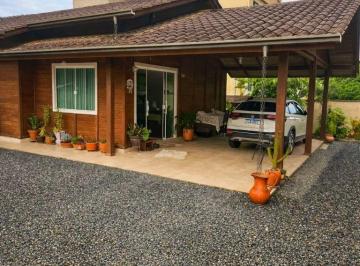 Casa · 110m² · 2 Quartos · 2 Vagas · Casa Em Espinheiros, Itajaí/sc de 110 m² 2 Quartos À Venda por R$780.000