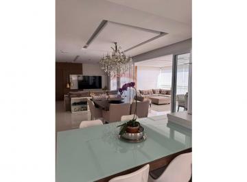 Apartamento · 202m² · 3 Quartos · 4 Vagas · Apartamento No Condomínio Amável - Porteira Fechada