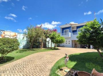 Casa · 360m² · 4 Quartos · 10 Vagas · Casa Sobrado À Venda, 205 m², 4 Quartos, R$840.000 - Santa Cruz, Cuiabá/mt