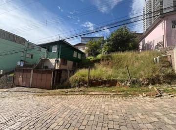 Terreno · 312m² · Terreno No Bairro Petrópolis, Com 312 m²