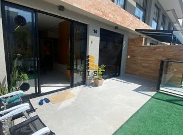 Apartamento · 100m² · 2 Quartos · 2 Vagas · Apartamento Garden À Venda Mobiliado 2 Suítes Entre As Praias de Canto Grande Bombinhas/sc