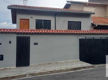 Casa · 131m² · 3 Quartos · 1 Vaga · Casa À Venda No Bairro Jardim Centenário - Poços de Caldas/mg