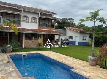 420492ede7026692096e2c36a3e6601c.jpg · Espetacular Casa Com Piscina No Jardim Capricórnio