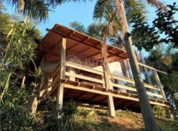Casa · 2635m² · 5 Quartos · 4 Vagas · Casa Em Praia Do Estaleiro, Balneário Camboriú/sc de 2635 m² 5 Quartos À Venda por R$8.800.000