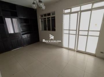 Casa · 120m² · 4 Quartos · 2 Vagas · Casa À Venda No Centro de Uberlândia - 4 Quartos, 2 Vagas, Porcelanato
