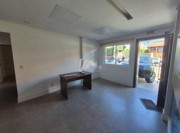 Comercial · 70m² · 10 Quartos · 3 Vagas · Comercial › Salas Comerciais Para Aluguel No Santa Mônica Florianópolis
