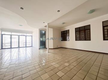 Casa · 257m² · 4 Quartos · 6 Vagas · Vendo Casa Com 257 m² Com 4 Quartos - Gruta de Lourdes