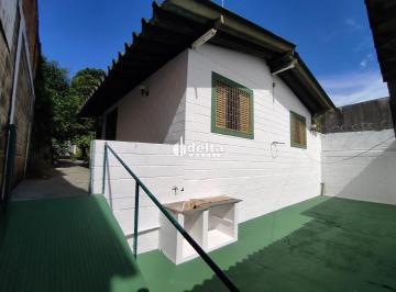 Casa · 132m² · 2 Quartos · 4 Vagas · Casa Residencial Com 2 Quartos Disponível Para Locação E Venda No Bairro Osvaldo Rezende Em Uberlând
