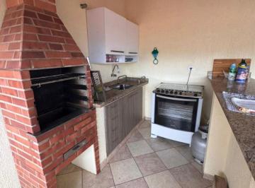 Casa · 70m² · 2 Quartos · 2 Vagas · Casa À Venda No Bairro Jardim Paraíso - Poços de Caldas/mg