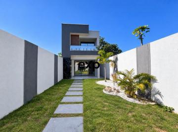 Casa · 136m² · 4 Quartos · 4 Vagas · Casa Duplex de Alto Padrão No Eusébio | 4 Suítes | 258 m² de Terreno