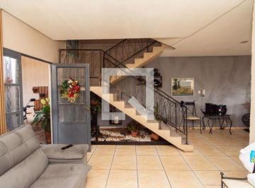 Casa · 190m² · 3 Quartos · 2 Vagas · Casa À Venda - Três Barras, 3 Quartos, 190 m² - Contagem
