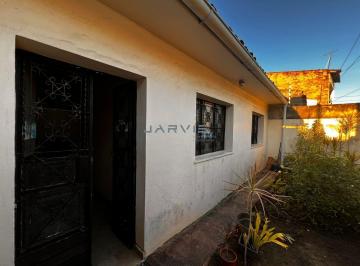 Casa · 175m² · 3 Quartos · Vendo Casa Com 3 Quartos No Farol - R$450.000