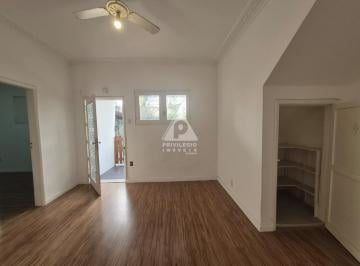 Casa · 106m² · 3 Quartos · Casa de Vila Com 3 Quartos E Vaga No Humaitá!
