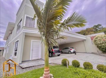 Foto 01 · Excelente Casa Com 515,25 m² de Área Construída E Averbada 100% No Bairro Boa Vista Em Joinville