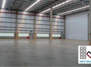 a228856c97f56fbc41f24d581e92f048.jpg · Galpão Logístico (2.929,06 M²), 2 Banheiros, 6 Vagas. Ao Lado Da Rodovia Anhanguera.