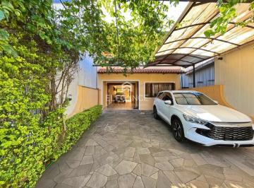 Foto 01 · Casa Para Venda Em Porto Alegre - Rs, Bairro Santana! 3 Quartos, 1 Suíte, 5 Banheiros, 5 Vagas, 210 m².