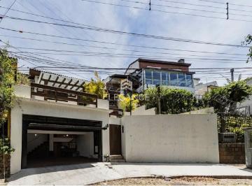 Foto 01 · Casa À Venda Em Porto Alegre - Rs, Bairro Medianeira: 3 Quartos, 2 Suítes, 4 Banheiros, 2 Vagas, 181 m²
