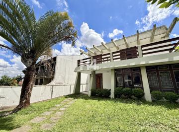 Casa · 5 Quartos · Casa À Venda - Em Guabirotuba