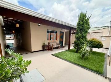 Casa · 275m² · 3 Quartos · 3 Vagas · Casa Disponível Para Venda. Área Construída 275 m² | Terreno 360 m² | 3 Quartos | Suíte Com Closet | 3