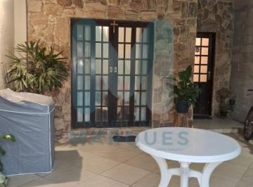 Casa · 118m² · 2 Quartos · 1 Vaga · Casa Em Jardim São José, Caçapava/sp de 118 m² 2 Quartos À Venda por R$290.000