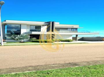 6727.jpg · Casa Jundiai Condomínio Alphaville - 3 Suítes - A/c 415 m² - A/t 492 m².