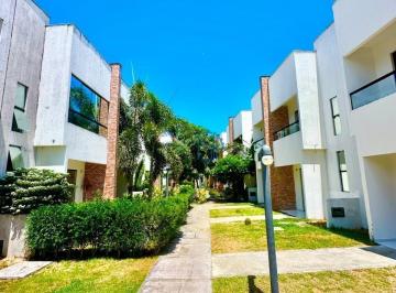 Casa · 74m² · 2 Quartos · 2 Vagas · Condomínio Village Ponta Negra - Casa Duplex/vendo – Casa Duplex 100% Mobiliada Em Ponta Negra Cond