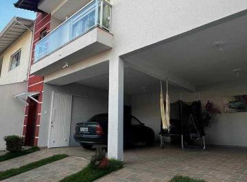 Casa · 220m² · 3 Quartos · 4 Vagas · Casa À Venda No Bairro Jardim Das Azaléias - Poços de Caldas/mg