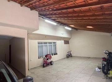 Casa · 250m² · 3 Quartos · 4 Vagas · Casa Em Cidade Jardim, Jacareí/sp de 0 m² 3 Quartos À Venda por R$470.000