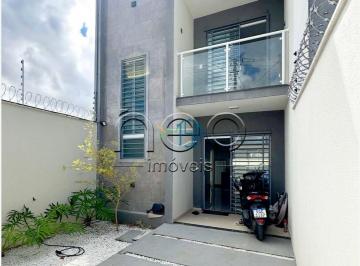 Casa · 2 Quartos · 2 Vagas · Bairro Nova Esperança - Casa Duplex/ Belíssimos Dúplex Em Nova Esperança.