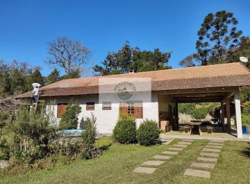 Rural · 10800m² · 4 Quartos · 2 Vagas · Casa de Campo Com 4 Suites, Amplo Terreno de 10.800 m², Poucos m Do Asfalto