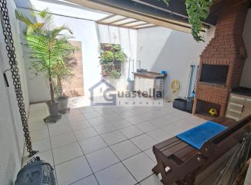 Casa · 1m² · 3 Quartos · 2 Vagas · Imoveis - Em Assunção
