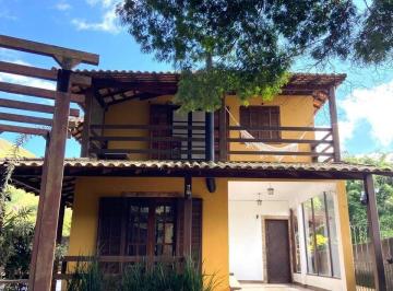 Casa · 175m² · 3 Quartos · 2 Vagas · Casa À Venda No Bairro Samambaia - Petrópolis/rj