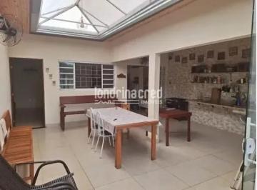 Casa · 100m² · 2 Quartos · 3 Vagas · Casa Em, Primeiro de Maio/pr de 100 m² 2 Quartos À Venda por R$380.000