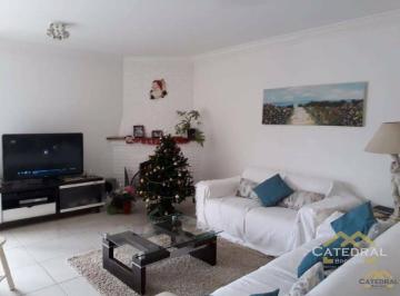 Casa · 228m² · 3 Quartos · 4 Vagas · Sobrado Em Jardim Messina, Jundiaí/sp de 228 m² 3 Quartos Para Locação R$6.000,00/mes