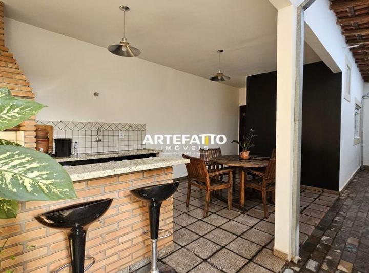 Casa Com 3 Dormitórios No Prolongamento Jardim Lima