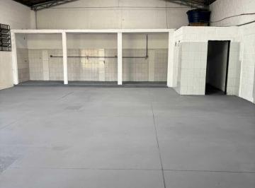 Comercial · 350m² · Pavilhão/galpão Para Alugar No Bairro João Pinheiro - Poços de Caldas/mg