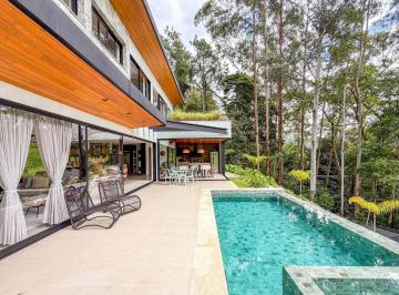 Casa · 362m² · 4 Quartos · 2 Vagas · Casa Com 4 Quartos Na Fazenda Marambaia, Petrópolis