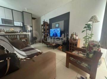 42375_ijr2ZRK957U5DNs7Z9C_4237569b09e485abaf.jpg · Casa Germinada Com 3 Quartos E 63,25 m²