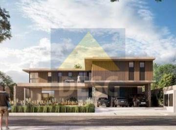 Casa · 537m² · 5 Quartos · 6 Vagas · Casa de Alto Padrão Com 5 Suítes E Piscina À Venda No Condomínio Vila Rica Em Balneário Camboriú