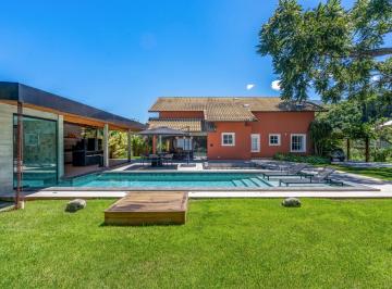 Casa · 272m² · 4 Quartos · 2 Vagas · Casa Com 4 Quartos Em Itaipava, Petrópolis